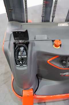 Gabelstapler gebraucht LINDE L 16 B 4596 ELEKTRO HOCHHUBWAGENDEICHSEL (13072824)