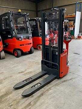 Gabelstapler gebraucht LINDE L10 ELEKTRO HOCHHUBWAGENDEICHSEL (12938718)