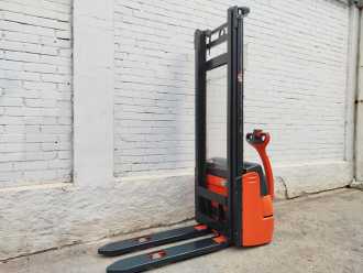 Gabelstapler gebraucht LINDE L10 ELEKTRO HOCHHUBWAGENDEICHSEL (12994362)