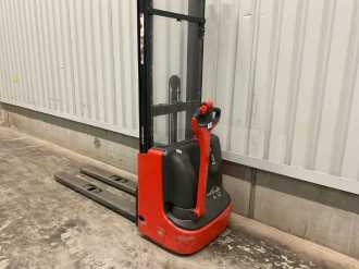 Gabelstapler gebraucht LINDE L12 BR1172 1800mm Gabelz ELEKTRO HOCHHUBWAGENDEICHSEL (13067046)