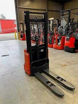 Gabelstapler gebraucht LINDE L12 ELEKTRO HOCHHUBWAGENDEICHSEL (12970443)