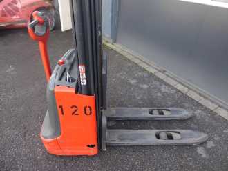 Gabelstapler gebraucht LINDE L12 ELEKTRO HOCHHUBWAGENDEICHSEL (13074164)