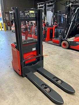 Gabelstapler gebraucht LINDE L12i ELEKTRO HOCHHUBWAGENDEICHSEL (12906249)