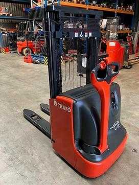 Gabelstapler gebraucht LINDE L12i ELEKTRO HOCHHUBWAGENDEICHSEL (12906249)