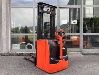Gabelstapler gebraucht LINDE L14L ELEKTRO HOCHHUBWAGENDEICHSEL (13065596) backdrop