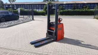 Gabelstapler gebraucht LINDE L16 - BR1173 ELEKTRO HOCHHUBWAGENDEICHSEL (12724713) backdrop