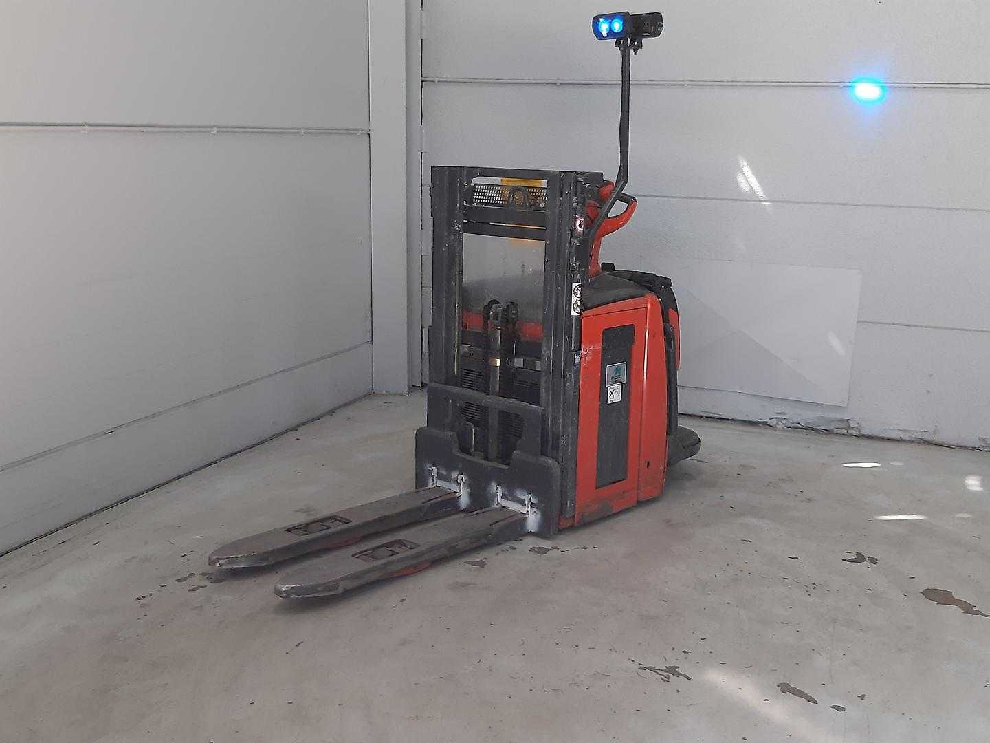 Gabelstapler gebraucht LINDE L16API ELEKTRO HOCHHUBWAGENMANUELLELEKTRISCH (13052427)