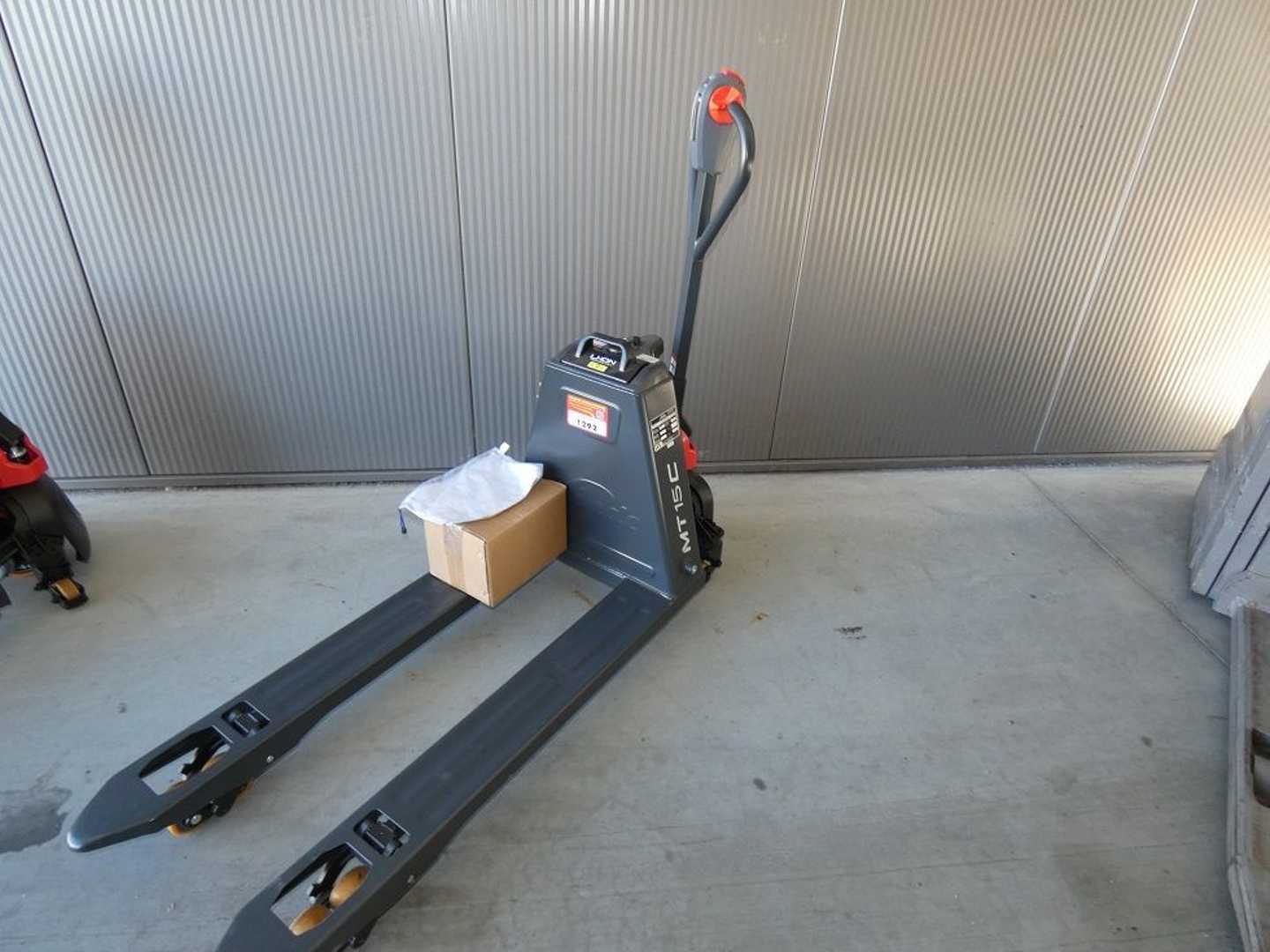 Gabelstapler gebraucht LINDE MT 15 C ELEKTRO HOCHHUBWAGENDEICHSEL (13076000)