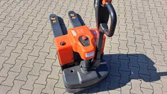 Gabelstapler gebraucht LINDE MT15 Batterie NEU ELEKTRO NIEDERHUBWAGENSEMIELEKTRISCH (12881589)