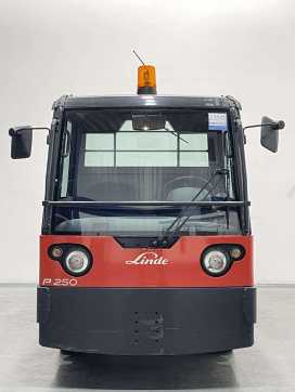 Gabelstapler gebraucht LINDE P250-127 ELEKTRO SCHLEPPER (13007926)