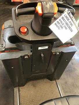 Gabelstapler gebraucht LINDE P30 C ELEKTRO FAHRERSITZWAGEN (12662423)