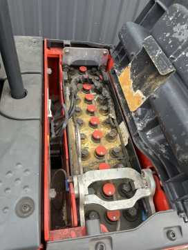 Gabelstapler gebraucht LINDE P30 ELEKTRO SCHLEPPER (13068830)