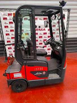 Gabelstapler gebraucht LINDE P60 ELEKTRO SCHLEPPER (12899525) backdrop