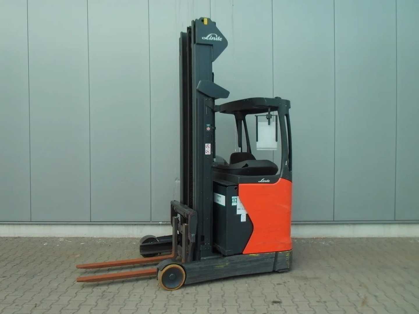 Gabelstapler gebraucht LINDE R 14 - 01 ELEKTRO SCHUBMASTSTAPLER (13055887)