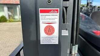 Gabelstapler gebraucht LINDE R 16-01 ELEKTRO SCHUBMASTSTAPLER (13074099)