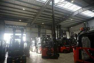 Gabelstapler gebraucht LINDE R 20-01 - 2020er ELEKTRO SCHUBMASTSTAPLER (13034090)