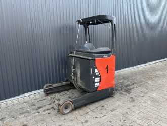 Gabelstapler gebraucht LINDE R14-01 ELEKTRO SCHUBMASTSTAPLER (13070218) backdrop
