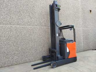 Gabelstapler gebraucht LINDE R16HD ELEKTRO SCHUBMASTSTAPLER (13067391)