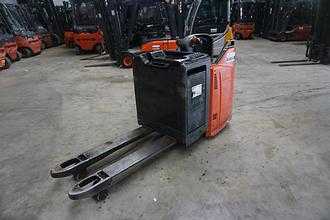 Gabelstapler gebraucht LINDE T 20SP-02 - 2018er ELEKTRO NIEDERHUBWAGENFAHRERSTAND (13040549) backdrop