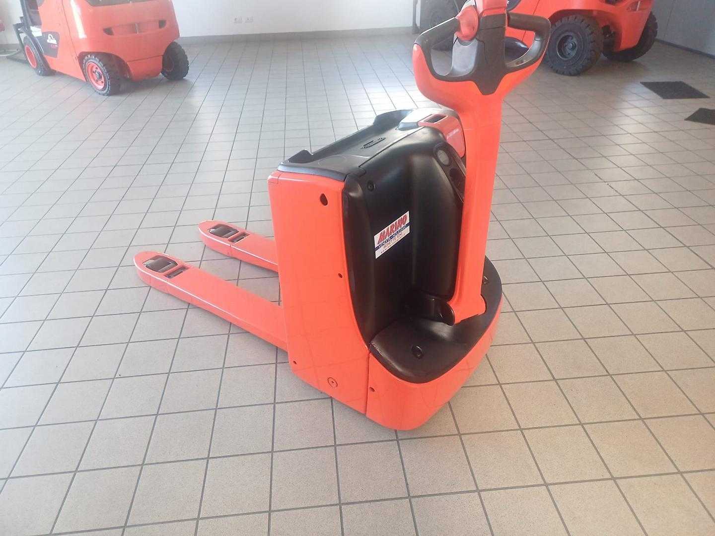 Gabelstapler gebraucht LINDE T16 ELEKTRO NIEDERHUBWAGENDEICHSEL (13074395)