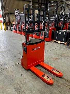 Gabelstapler gebraucht LINDE T16 ION 800 mm Gabelzinken ELEKTRO NIEDERHUBWAGENDEICHSEL (12938717)