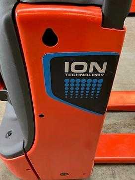 Gabelstapler gebraucht LINDE T16 ION 800 mm Gabelzinken ELEKTRO NIEDERHUBWAGENDEICHSEL (12938717)