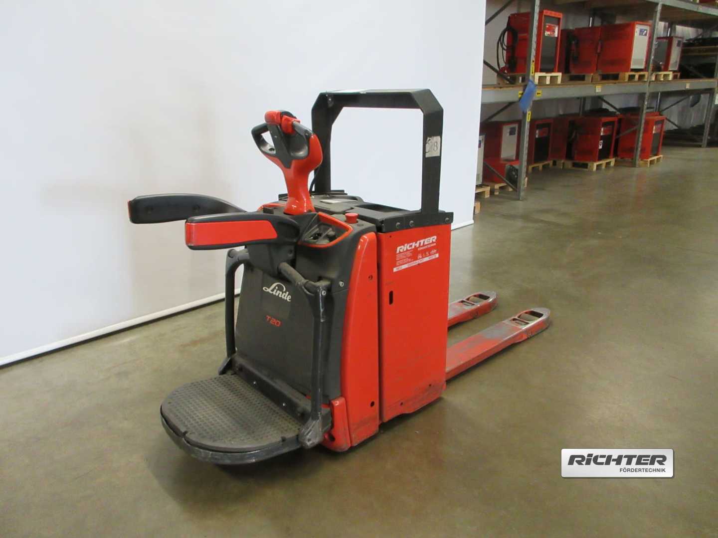 Gabelstapler gebraucht LINDE T20AP (NARROW) HANDSEMI NIEDERHUBWAGENFAHRERSTAND (13069327)