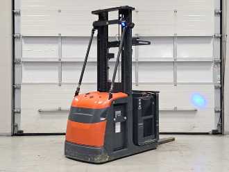 Gabelstapler gebraucht LINDE V10-02 ELEKTRO NIEDERHUBKOMMISSIONIERER (13050347)