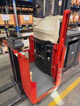 Gabelstapler gebraucht LINDE V12-02 ELEKTRO HOCHHUBKOMMISSIONIERER (13055637)