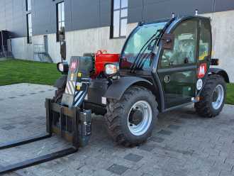 Gabelstapler gebraucht MAGNI TH 3.6 DIESEL TELESKOPARMSTAPLER (13064675) backdrop