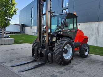 Gabelstapler gebraucht MANITOU M 30-4 DIESEL GELAENDESTAPLER (13061006) backdrop