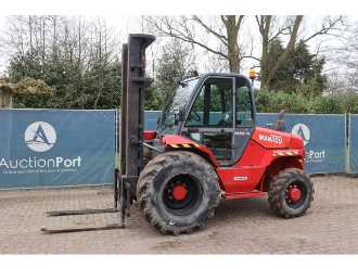 Gabelstapler gebraucht MANITOU M 30-4 DIESEL GELAENDESTAPLER (13064276) backdrop