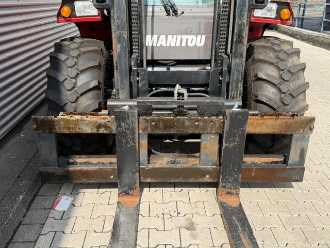 Gabelstapler gebraucht MANITOU M40-2-P-ST-3-B-S-4-EU DIESEL GELAENDESTAPLER (13060256)