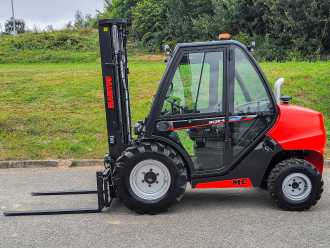 Gabelstapler gebraucht MANITOU MC 25-4 DIESEL GELAENDESTAPLER (12962750)