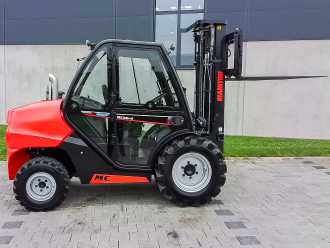 Gabelstapler gebraucht MANITOU MC 30-4 DIESEL GELAENDESTAPLER (12947549)