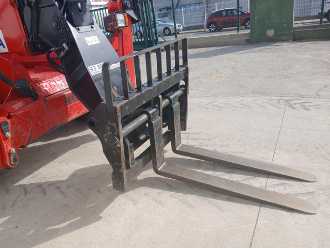 Gabelstapler gebraucht MANITOU MT1440 SLT MANIPULADOR TELESCOPICO 14 MT DIESEL TELESKOPARMSTAPLER (13006607)