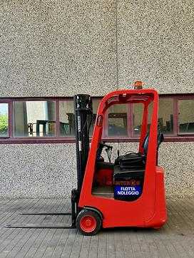 Gabelstapler gebraucht MARIOTTI MYCROS 8C RWC ELEKTRO DREIRADFRONTSTAPLER (13057232) backdrop
