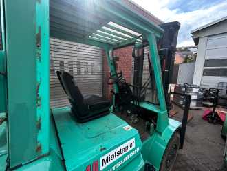 Gabelstapler gebraucht MITSUBISHI FD40K DIESEL VIERRADFRONTSTAPLER (13049967)