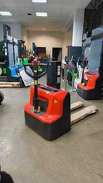 Gabelstapler gebraucht NOBLELIFT PSB12 ELEKTRO HOCHHUBWAGENDEICHSEL (13073544) backdrop