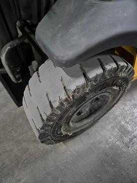 Gabelstapler gebraucht OM XE 16-3 AC ELEKTRO DREIRADFRONTSTAPLER (13001753)