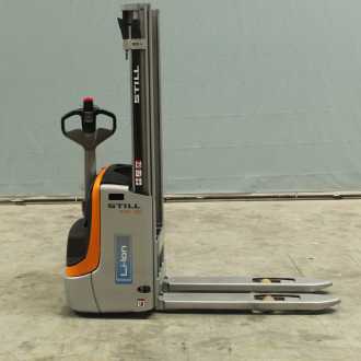 Gabelstapler gebraucht STILL EXV10LI-ION ELEKTRO HOCHHUBWAGENFAHRERSTAND (13049920) backdrop