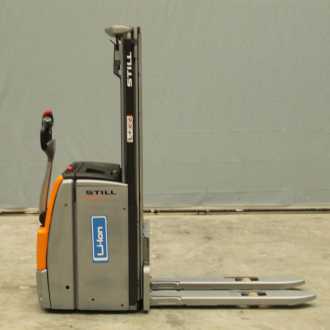 Gabelstapler gebraucht STILL EXV14LI-ION ELEKTRO HOCHHUBWAGENFAHRERSTAND (13040048) backdrop