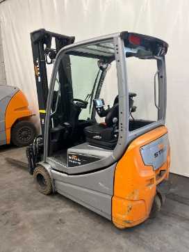 Gabelstapler gebraucht STILL RX20-16 ELEKTRO DREIRADFRONTSTAPLER (13036196) backdrop