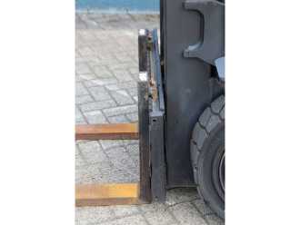Gabelstapler gebraucht TOYOTA 02-2FG25 GAS VIERRADFRONTSTAPLER (13060426)