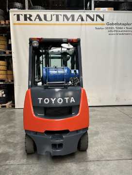 Gabelstapler gebraucht TOYOTA 02-8 FGKF20 GAS VIERRADFRONTSTAPLER (13016550)