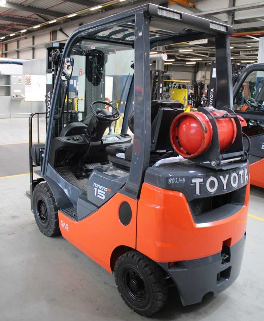 Gabelstapler gebraucht TOYOTA 06-8FG15F *sofort verfügbar* GAS VIERRADFRONTSTAPLER (13067894)
