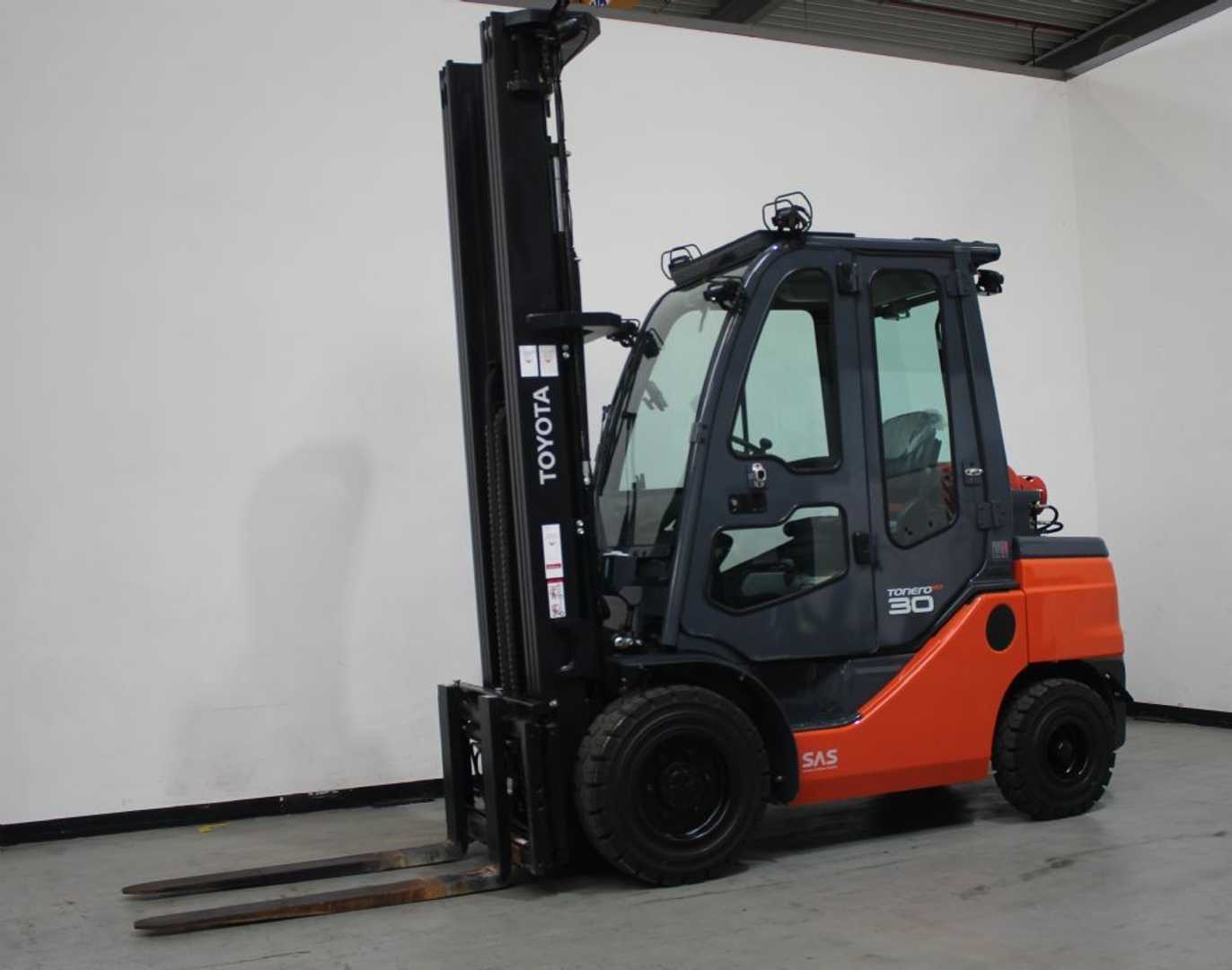Gabelstapler gebraucht TOYOTA 06-8FG30F *sofort verfügbar* GAS VIERRADFRONTSTAPLER (13067891)