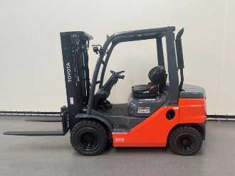 Gabelstapler gebraucht TOYOTA 52-8 FDF 25 DIESEL VIERRADFRONTSTAPLER (13071646)