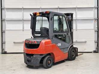 Gabelstapler gebraucht TOYOTA 52-8FDF25 DIESEL VIERRADFRONTSTAPLER (13071525)