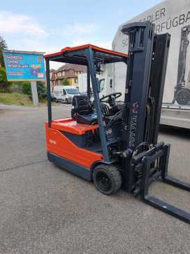 Gabelstapler gebraucht TOYOTA 5FBE15 ELEKTRO DREIRADFRONTSTAPLER (13060593)